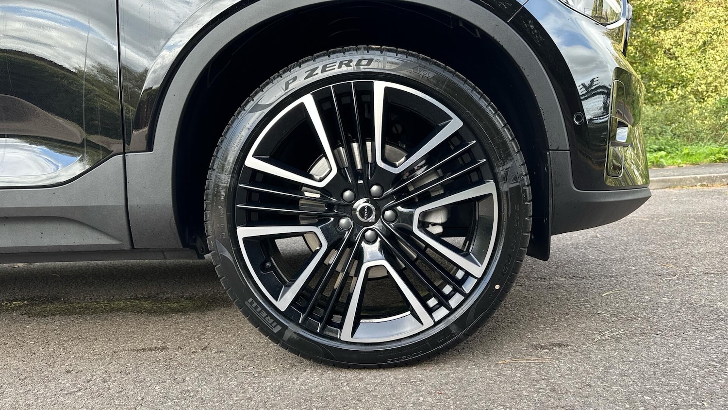 Used Volvo XC40 2025 for sale - 76337593: Photo 33