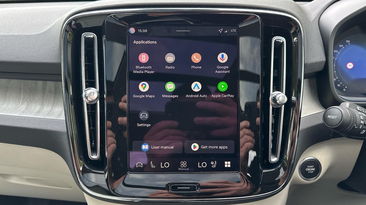 Used Volvo XC40 2025 for sale - 76337593: Photo 38