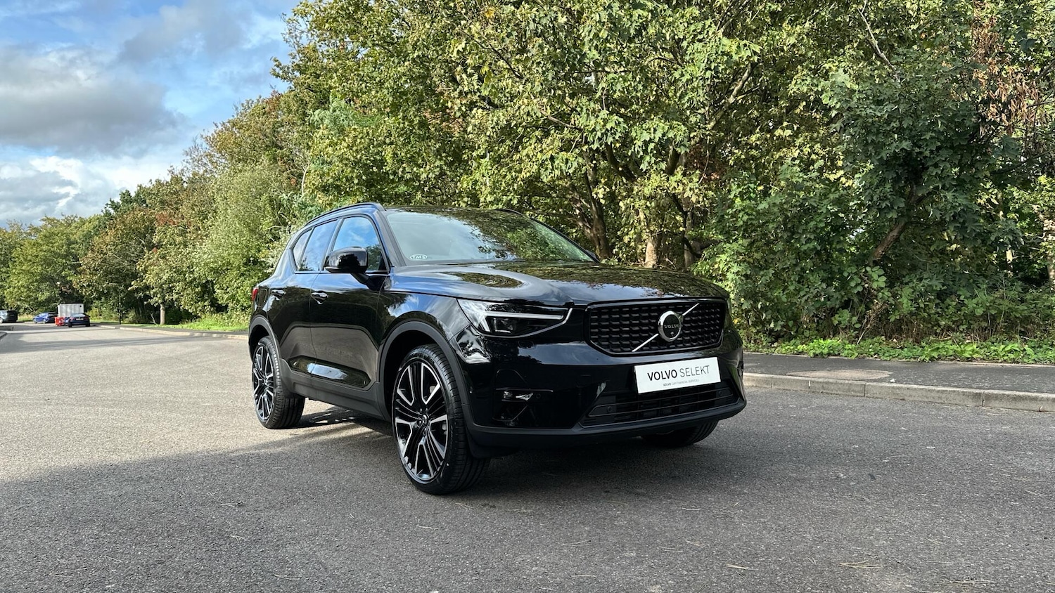 Used Volvo XC40 2025 for sale - 76337593: Photo 5