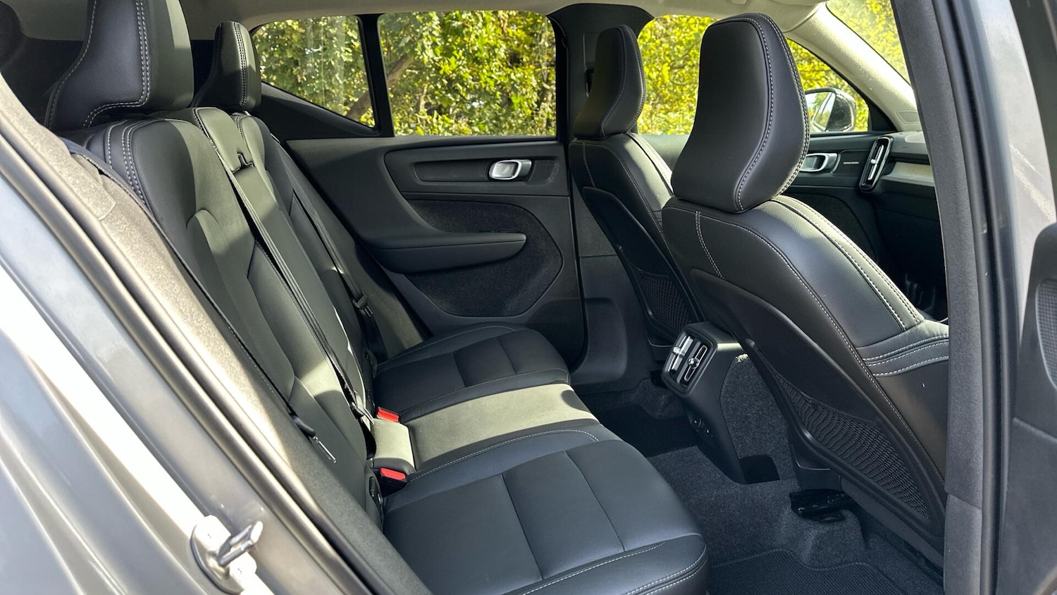 Used Volvo XC40 2024 for sale - 76336677: Photo 18