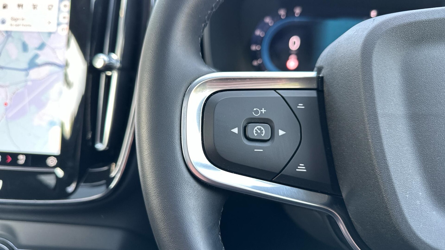 Used Volvo XC40 2024 for sale - 76336677: Photo 21