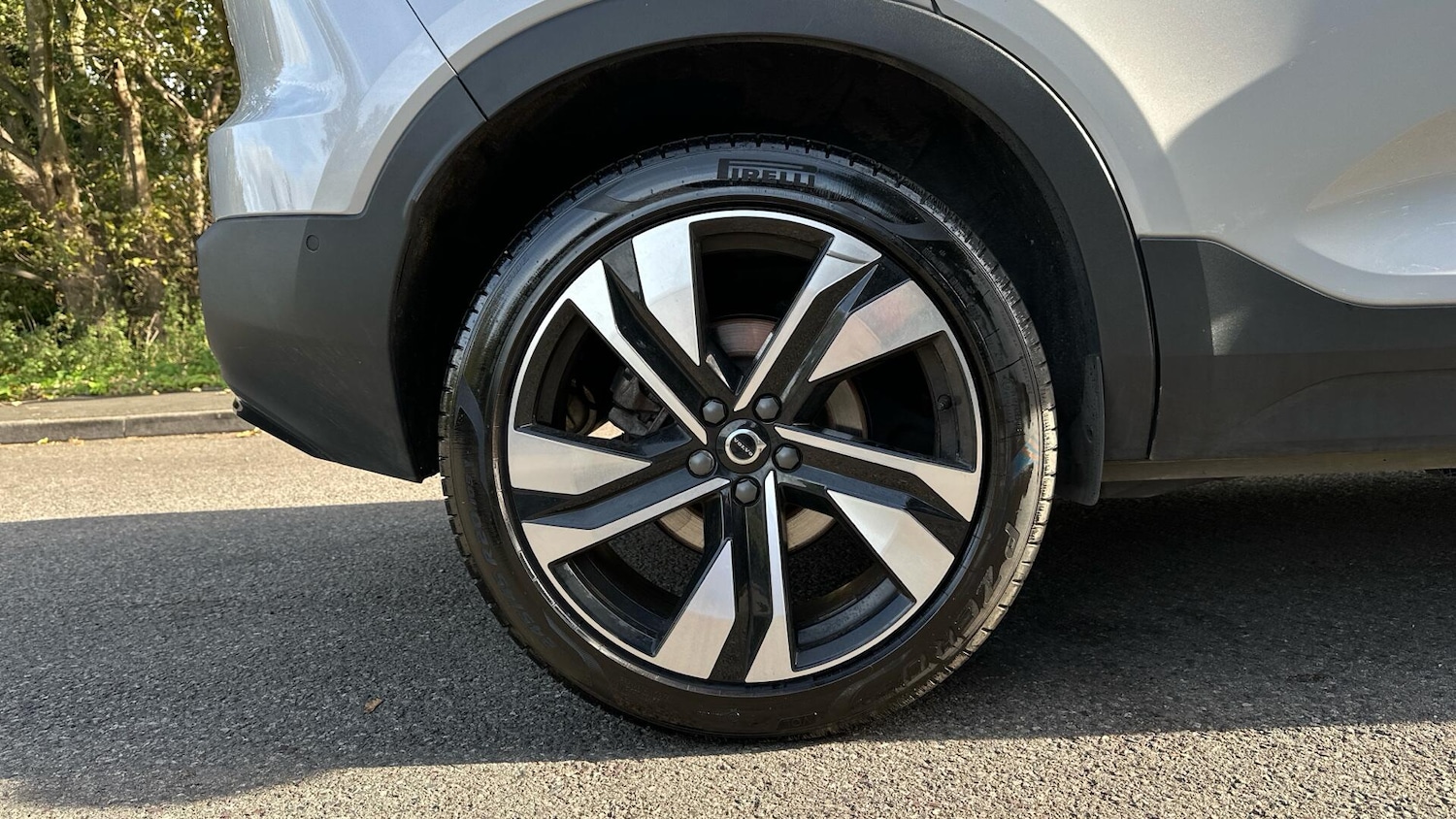 Used Volvo XC40 2024 for sale - 76336677: Photo 33