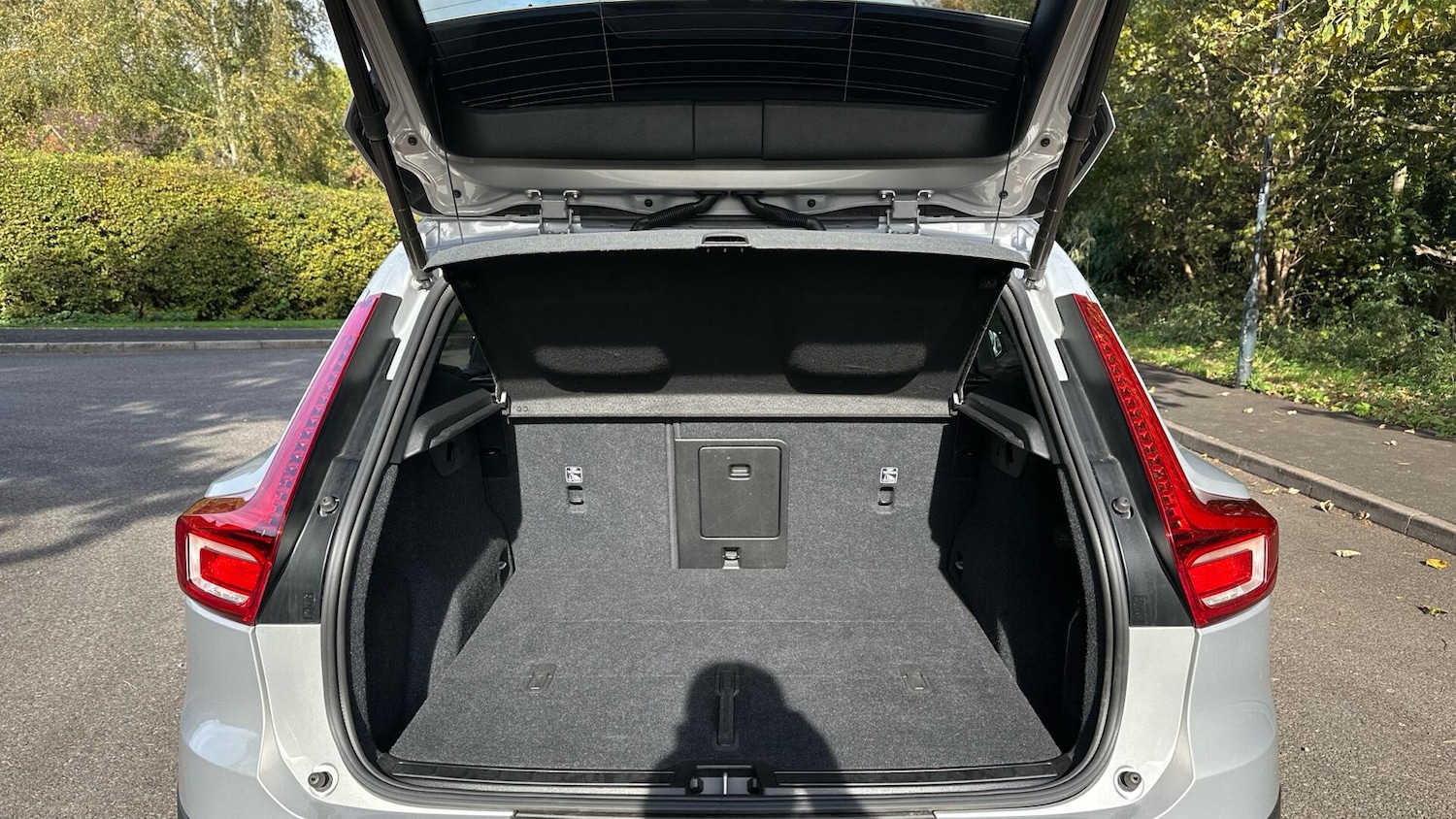 Used Volvo XC40 2024 for sale - 76336677: Photo 41