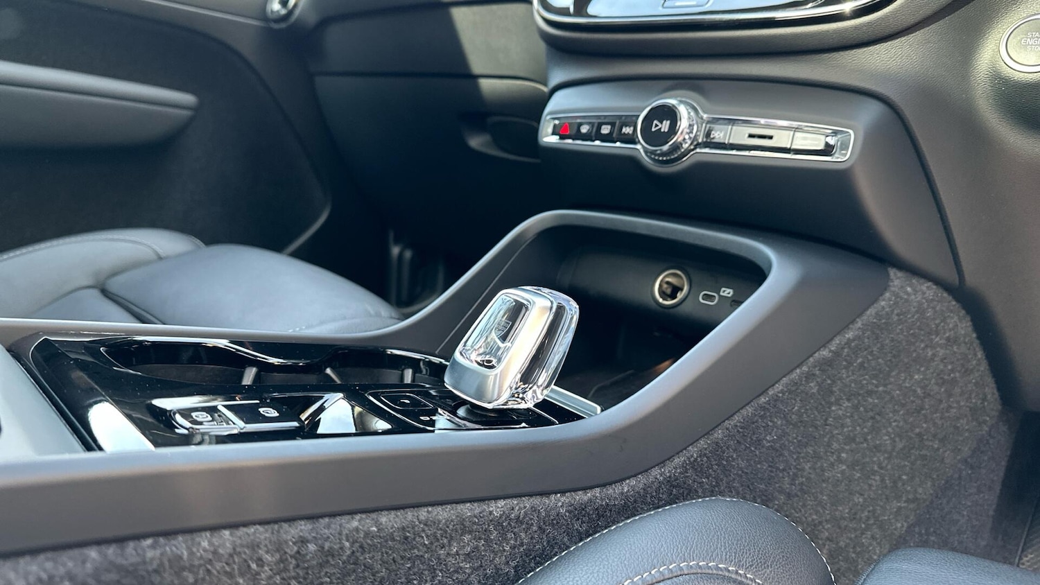 Used Volvo XC40 2024 for sale - 76336677: Photo 48