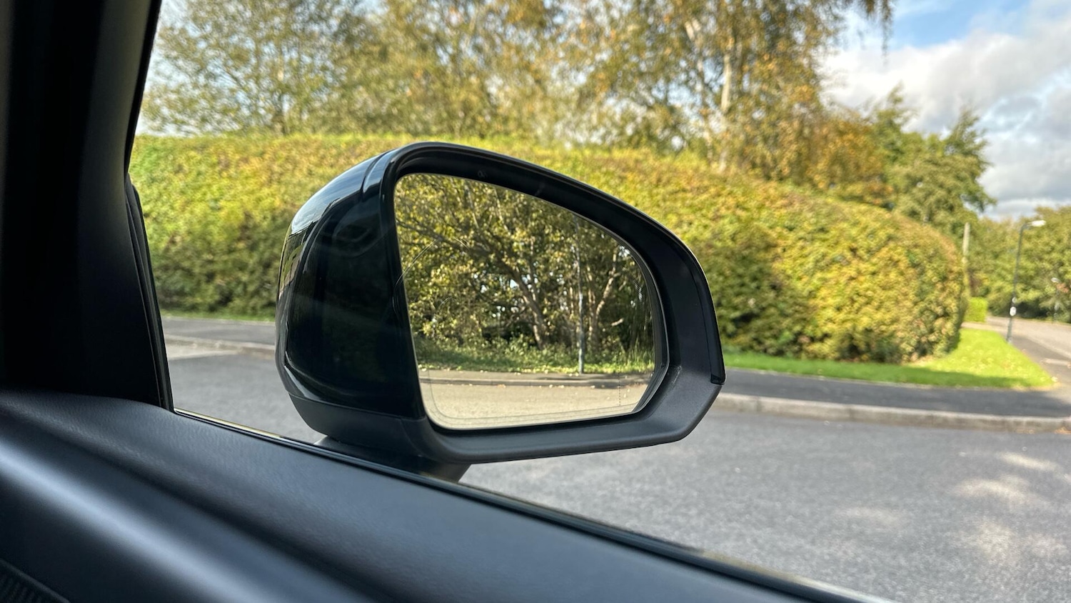 Used Volvo XC40 2024 for sale - 76336677: Photo 49