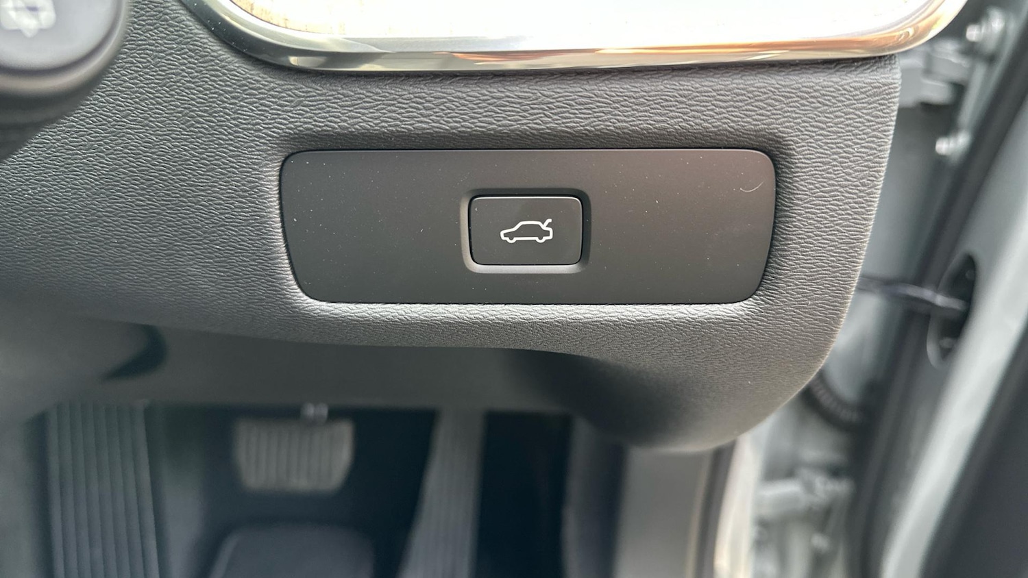 Used Volvo XC60 2025 for sale - 76336305: Photo 36