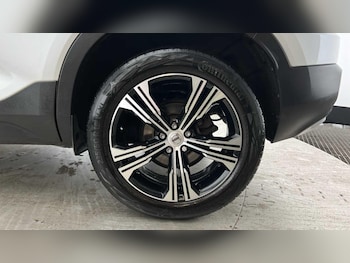 Used Volvo XC40 2021 for sale - 76823820: Photo