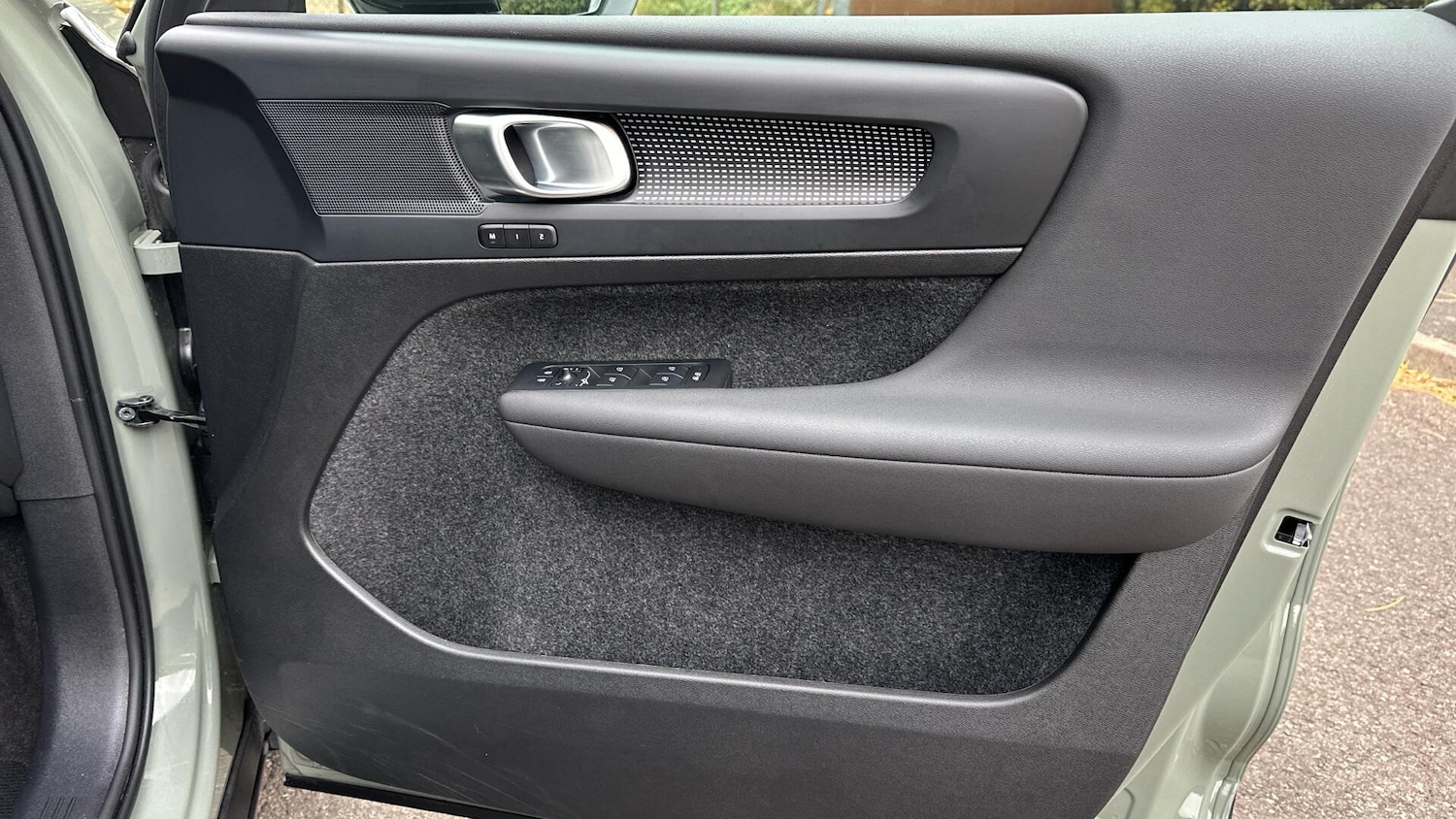 Used Volvo XC40 2025 for sale - 76336341: Photo 29