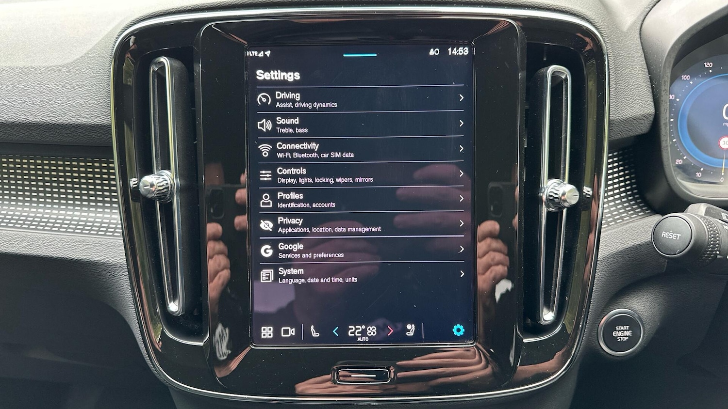 Used Volvo XC40 2025 for sale - 76336341: Photo 33