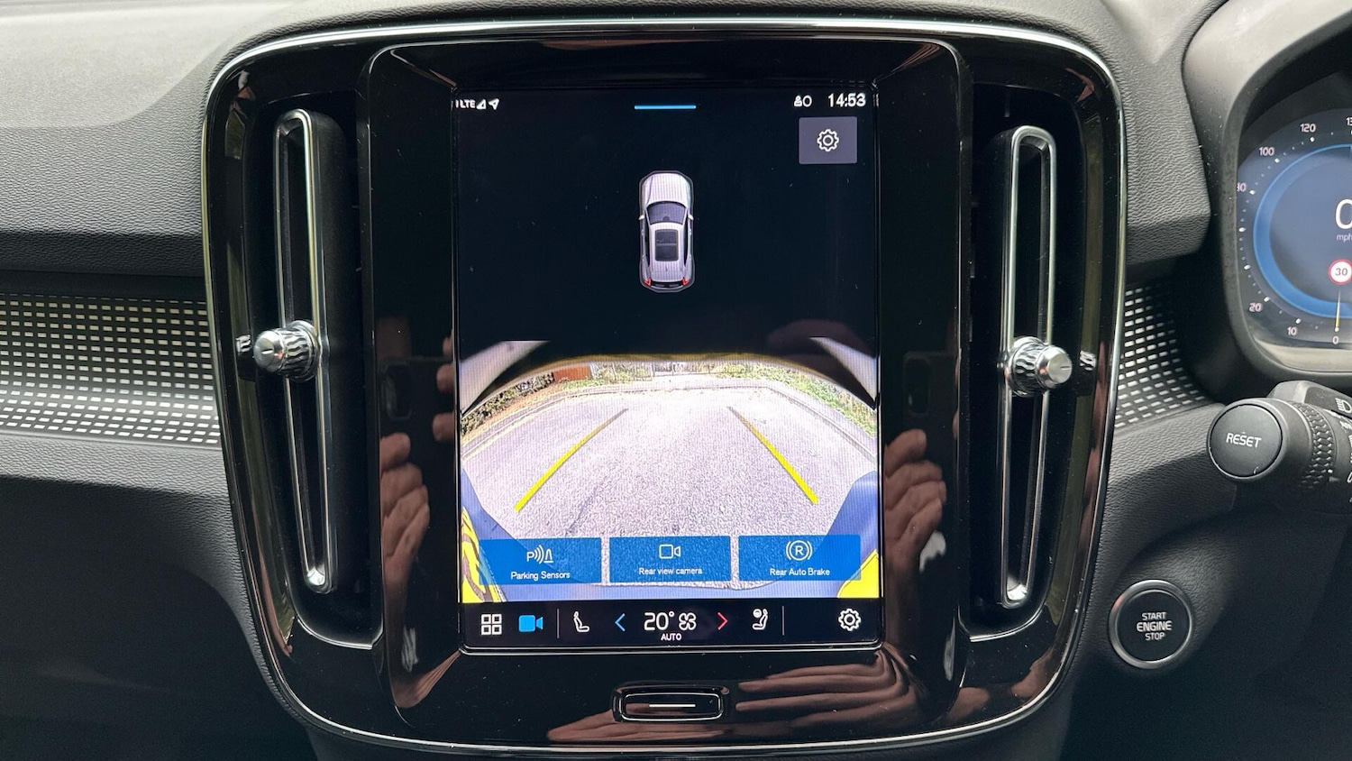 Used Volvo XC40 2025 for sale - 76336341: Photo 38