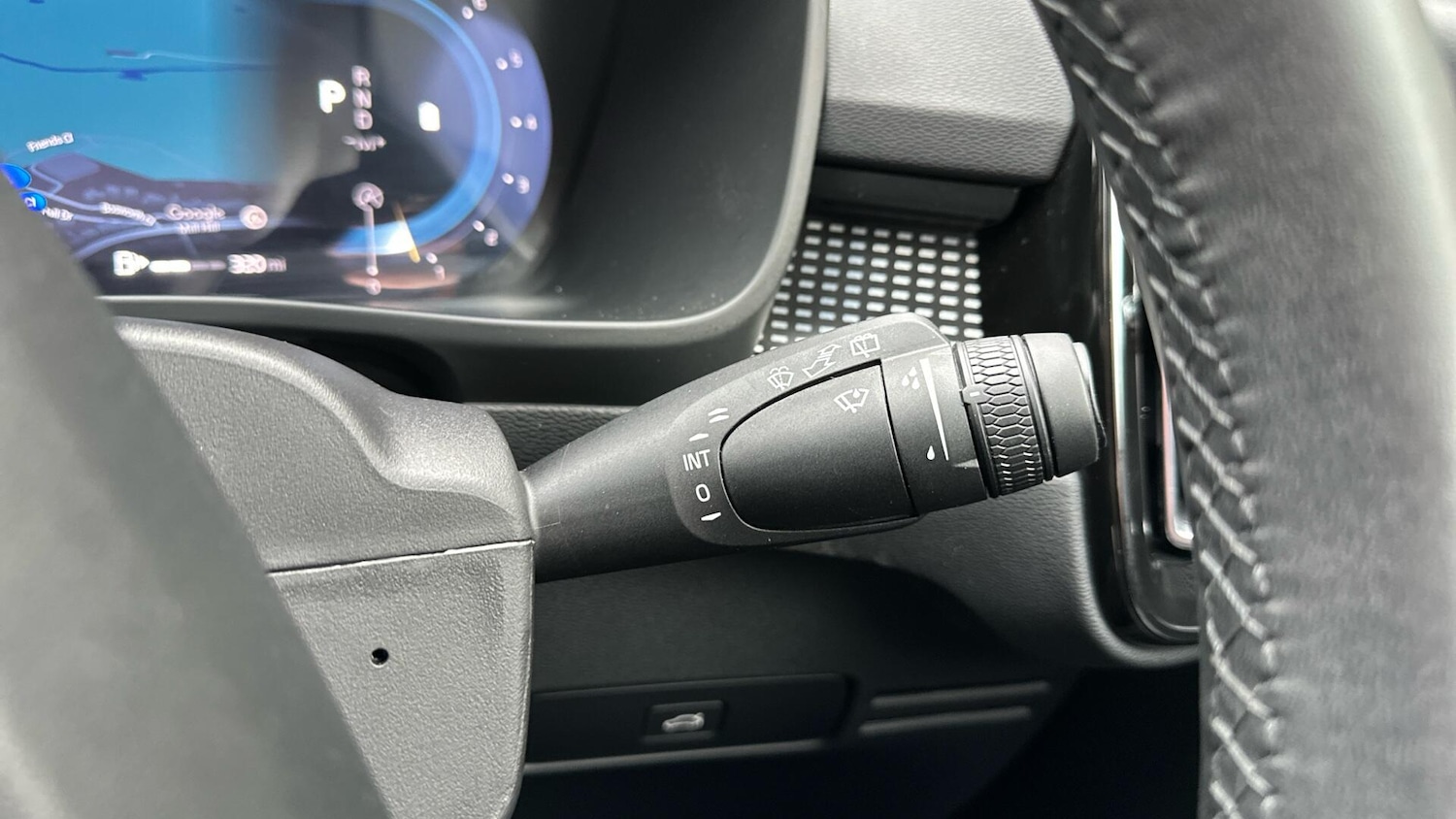 Used Volvo XC40 2025 for sale - 76336341: Photo 47