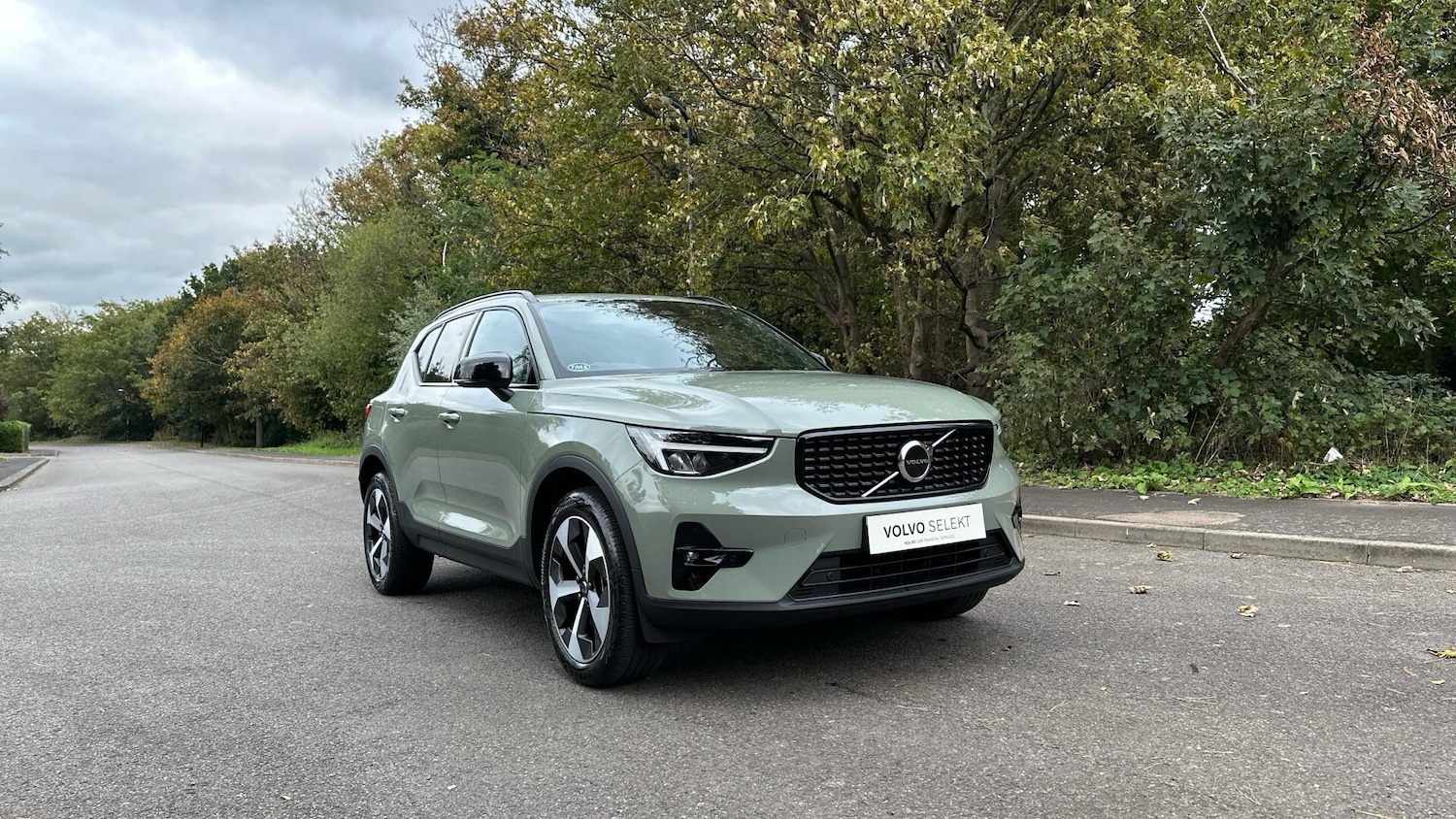 Used Volvo XC40 2025 for sale - 76336341: Photo 5