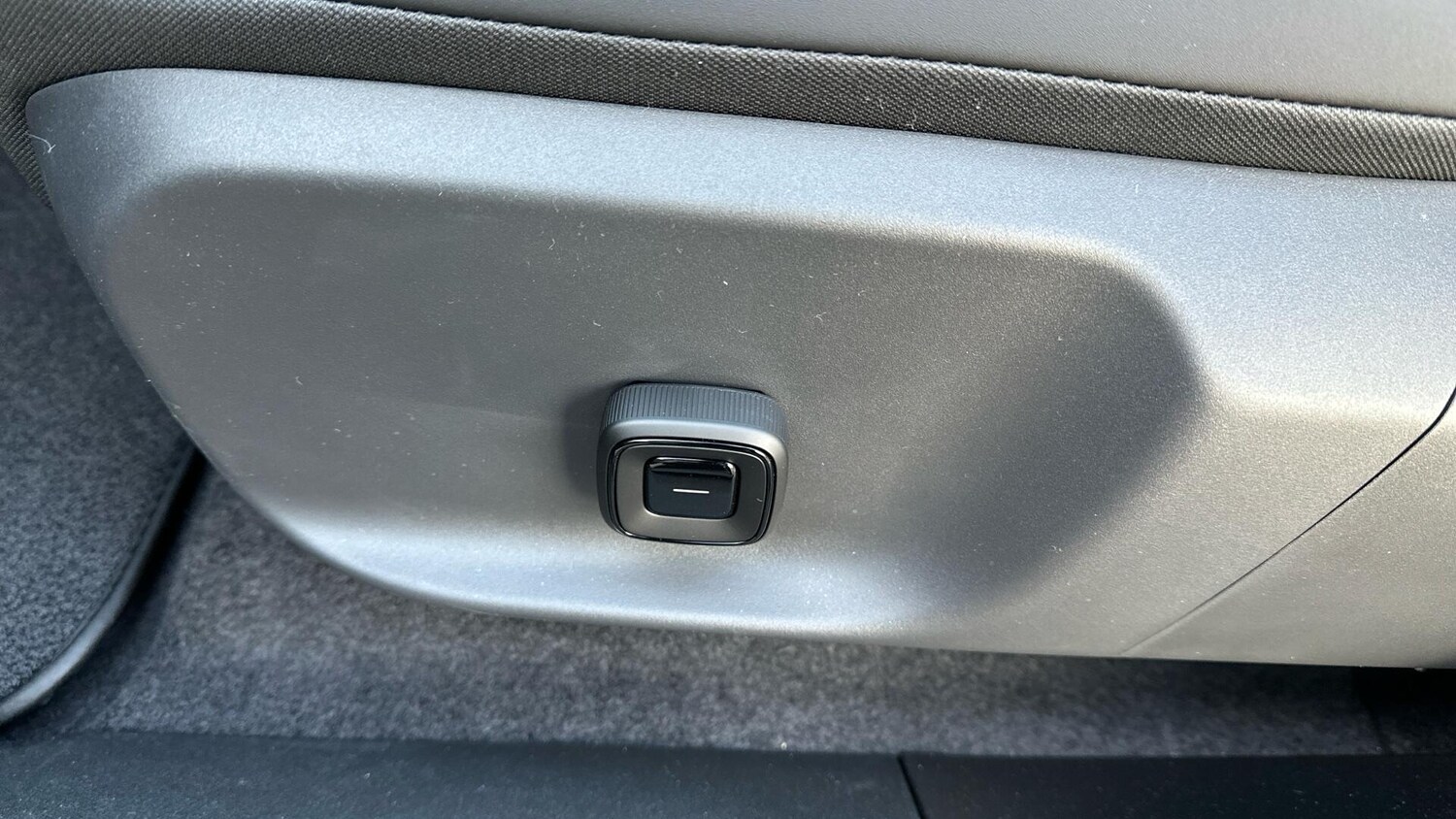 Used Volvo EX30 2025 for sale - 77015778: Photo 29