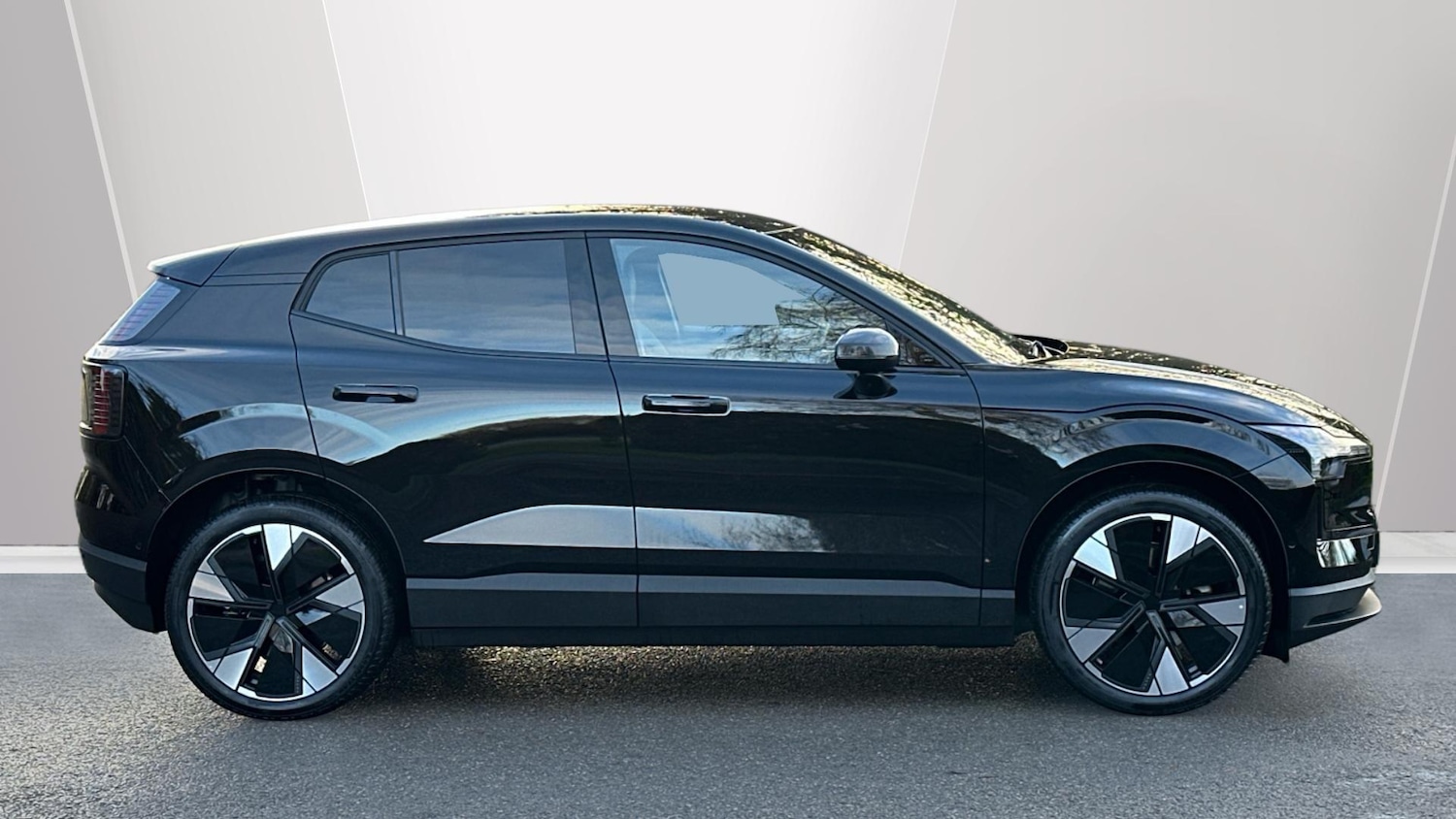 Used Volvo EX30 2025 for sale - 77015778: Photo 3