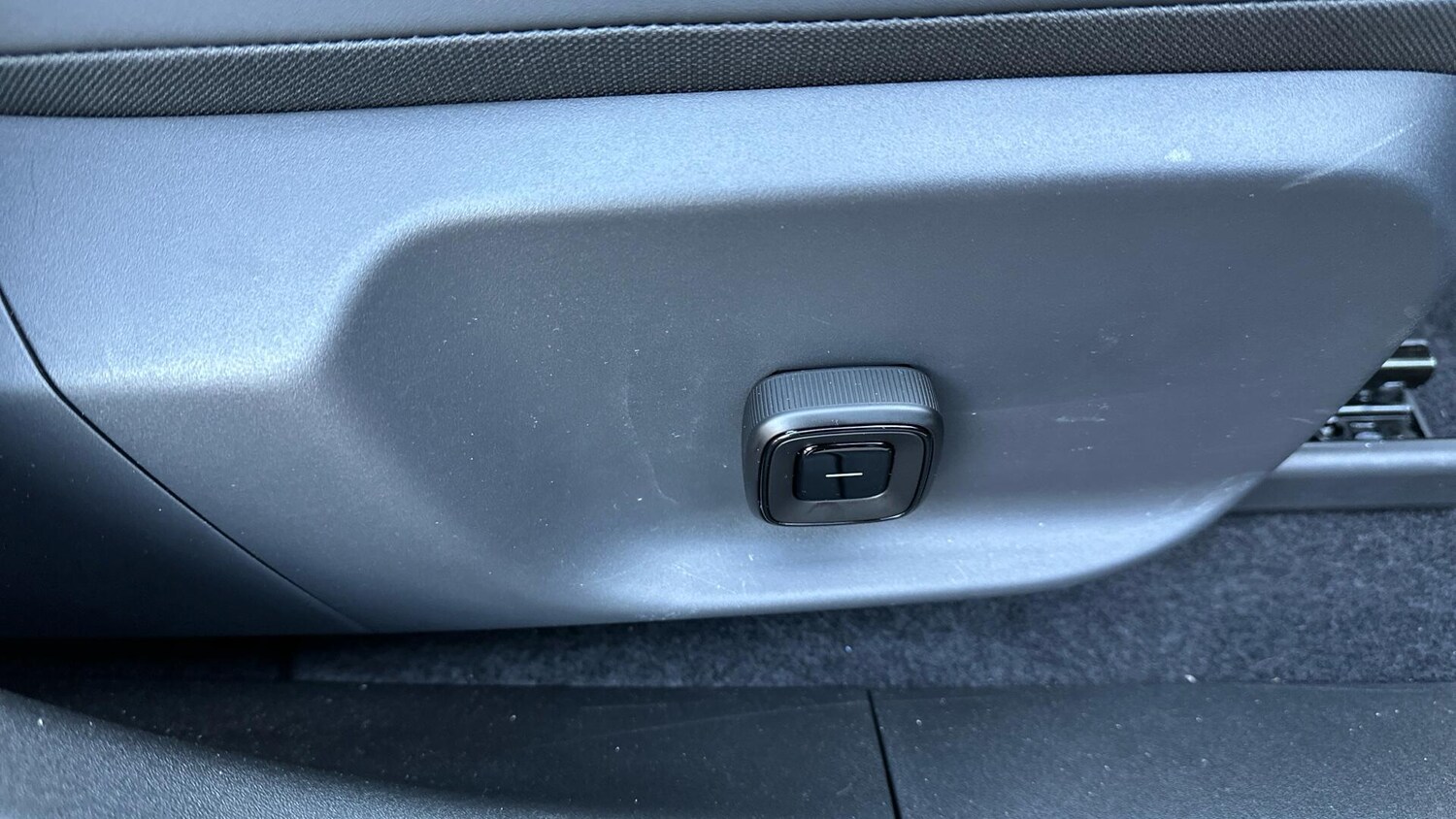 Used Volvo EX30 2025 for sale - 77015778: Photo 39