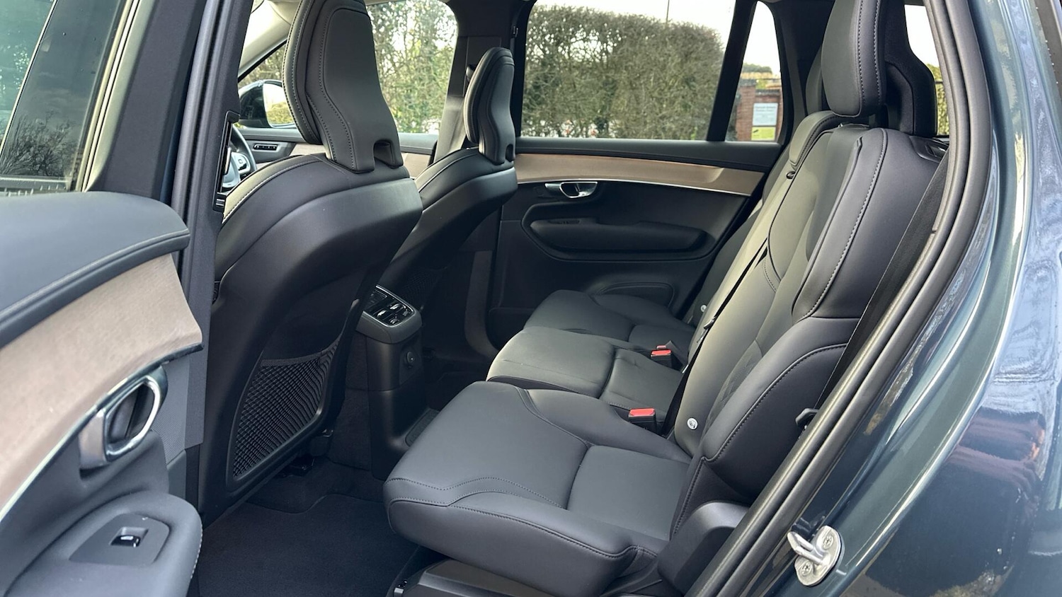 Used Volvo XC90 2025 for sale - 77040969: Photo 33