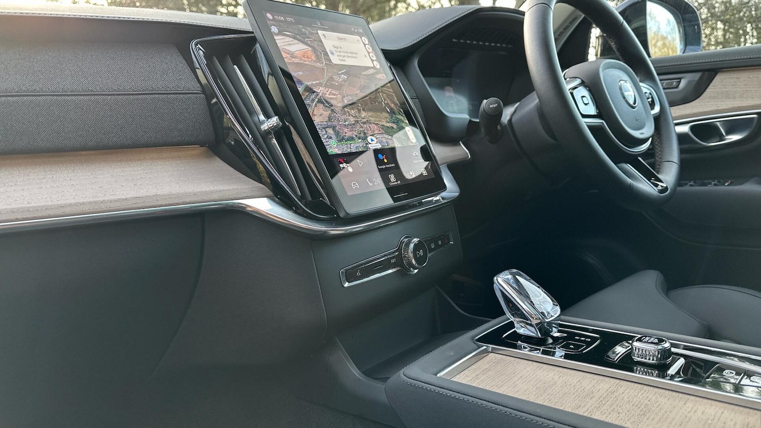 Used Volvo XC90 2025 for sale - 77040969: Photo 40