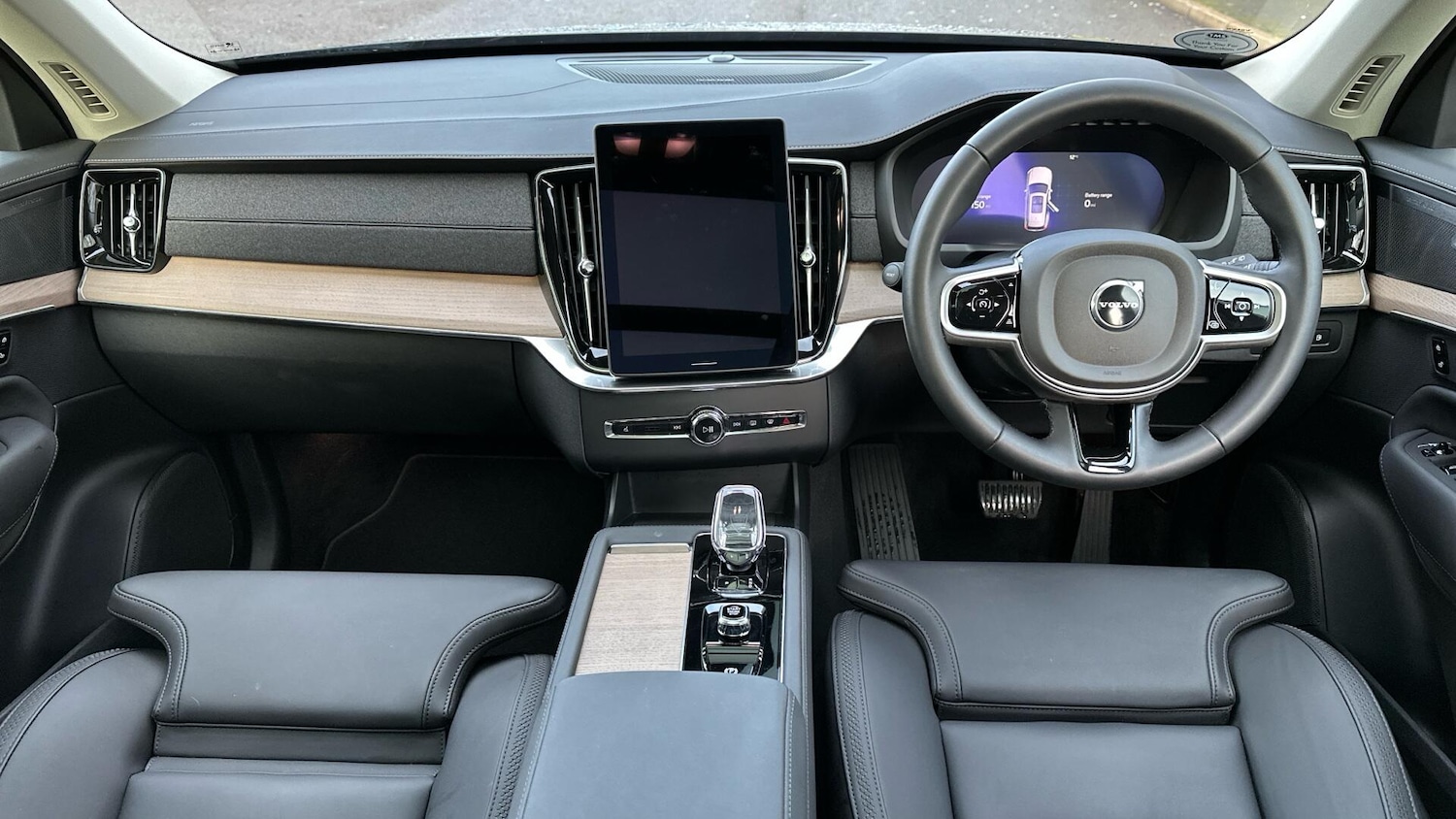 Used Volvo XC90 2025 for sale - 77040969: Photo 5