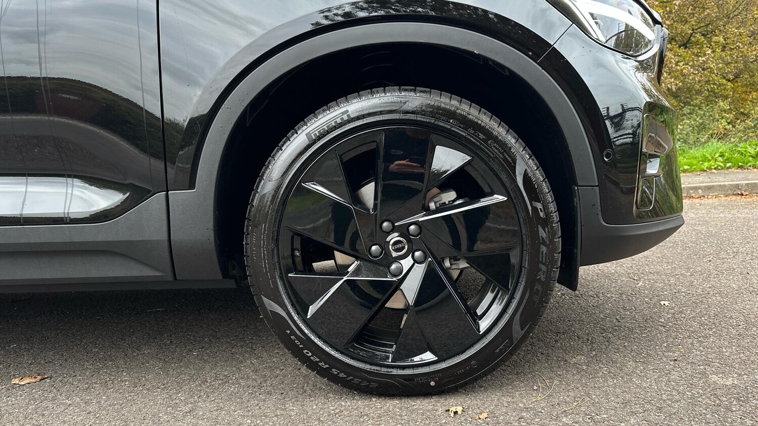 Used Volvo XC40 2025 for sale - 77672918: Photo 32