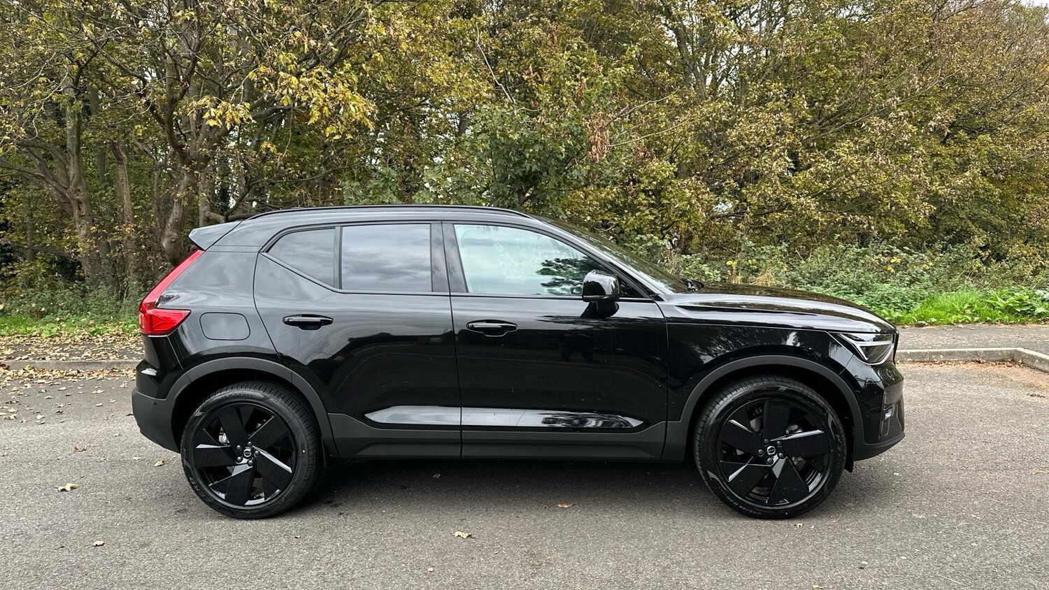 Used Volvo XC40 2025 for sale - 77672918: Photo 9