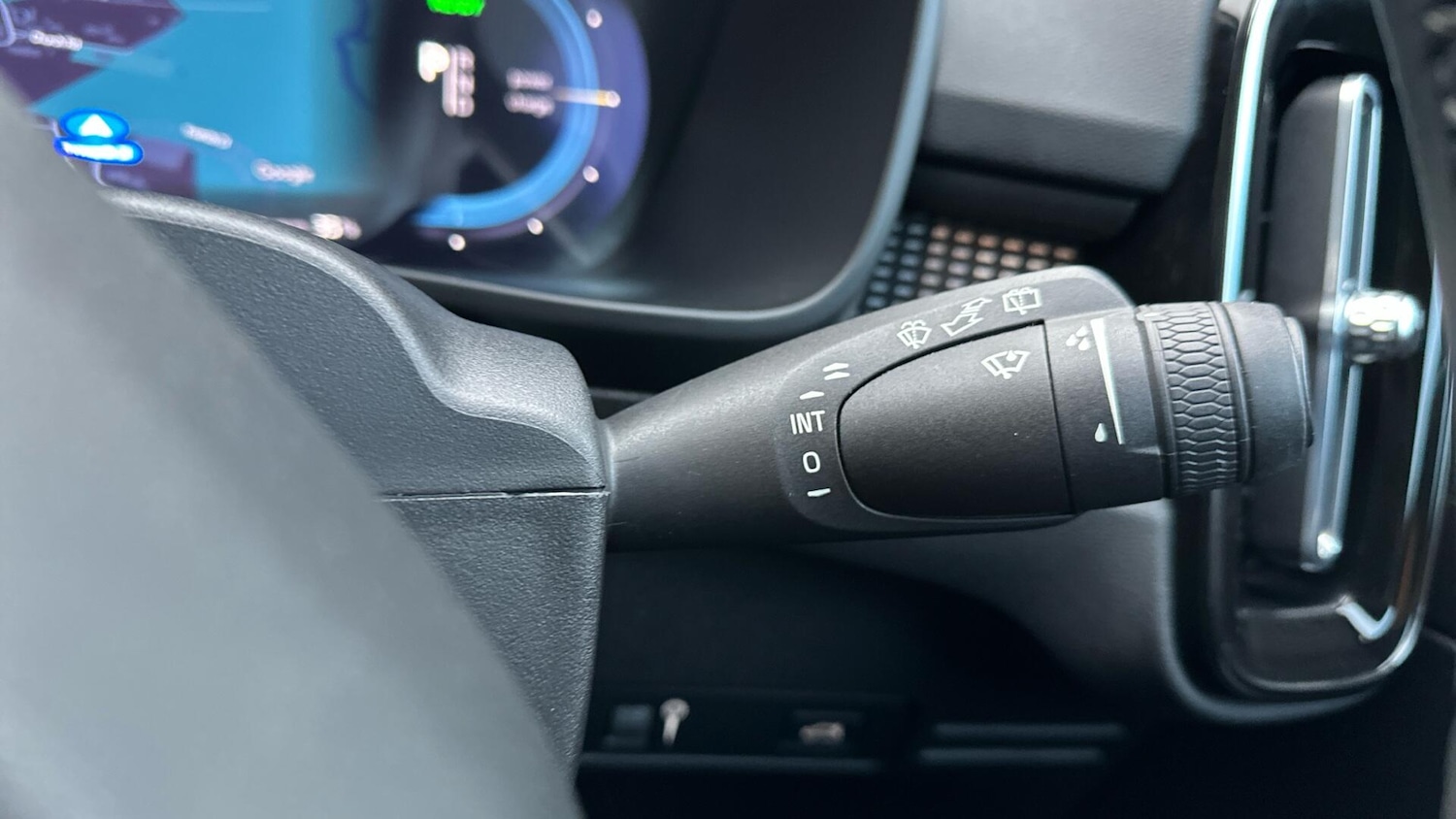 Used Volvo XC40 2021 for sale - 76607216: Photo 23