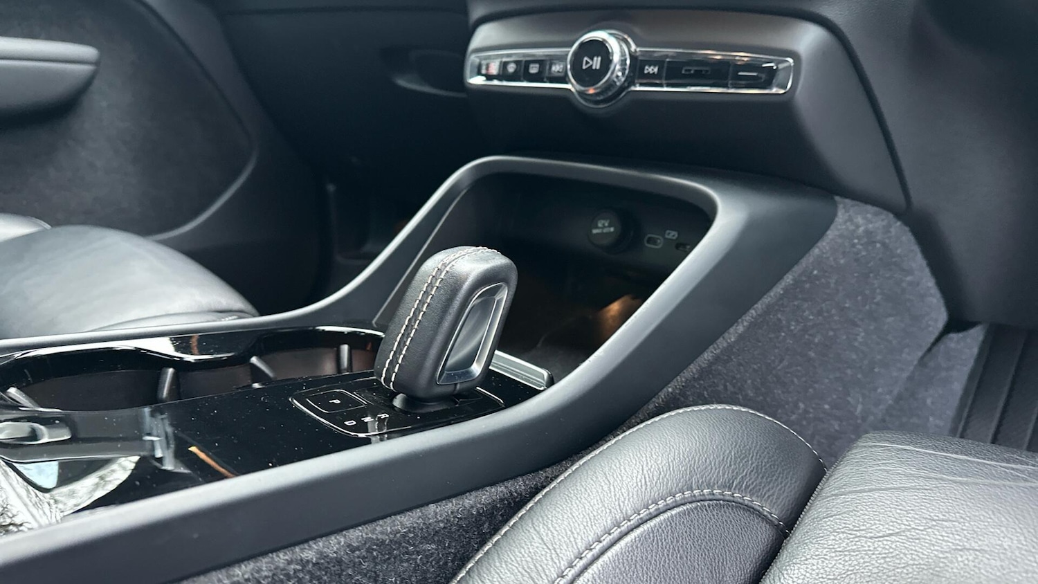 Used Volvo XC40 2021 for sale - 76607216: Photo 26