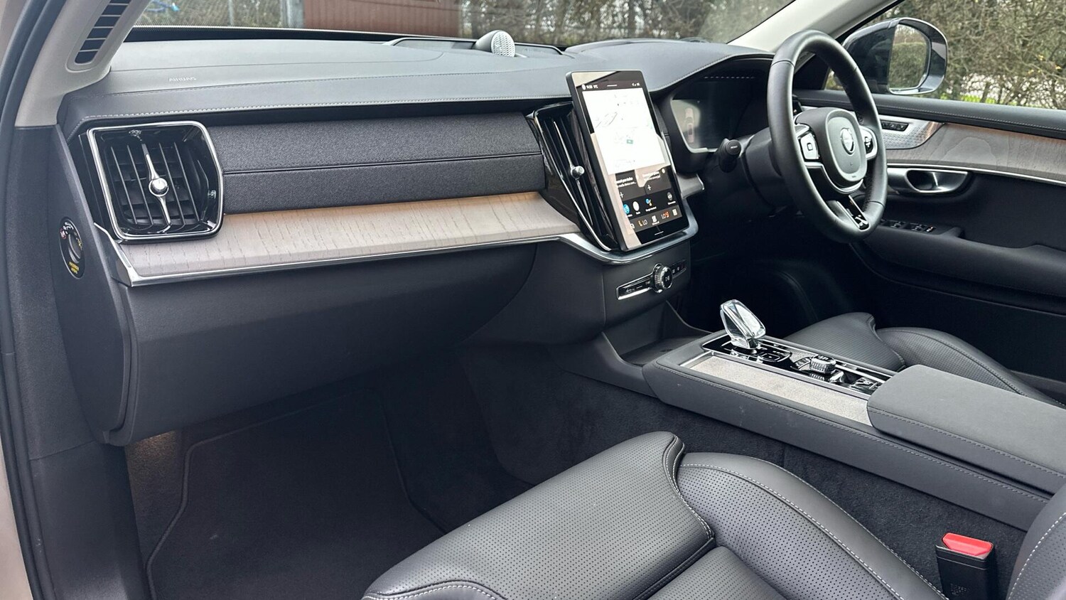 Used Volvo XC90 2025 for sale - 77672945: Photo 39