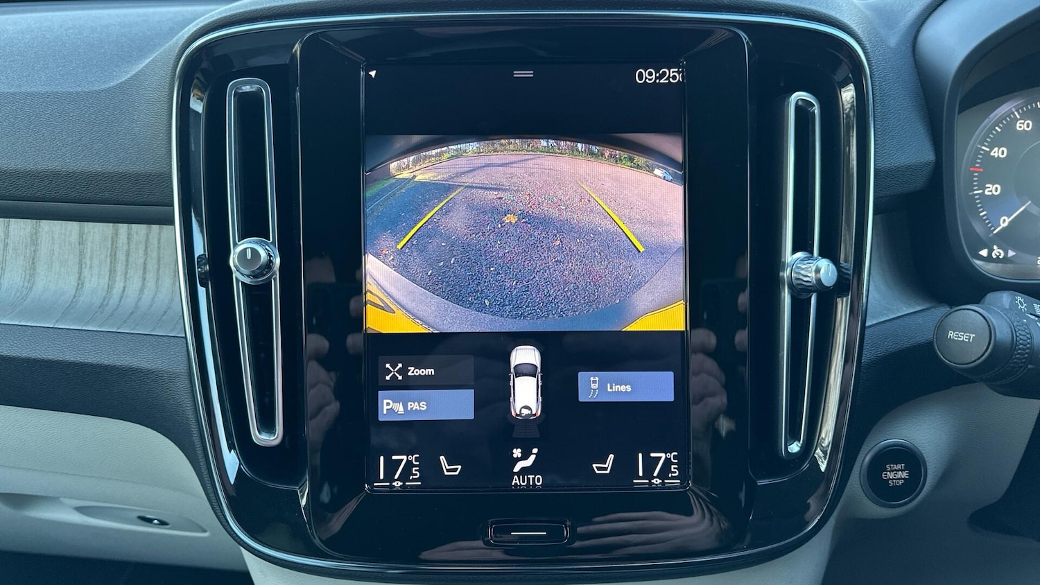 Used Volvo XC40 2020 for sale - 76771922: Photo 19