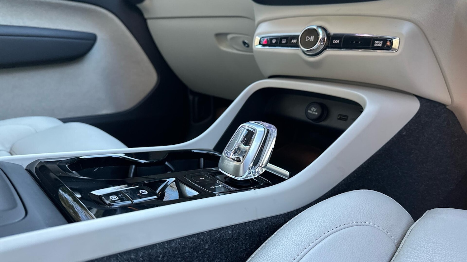 Used Volvo XC40 2020 for sale - 76771922: Photo 26