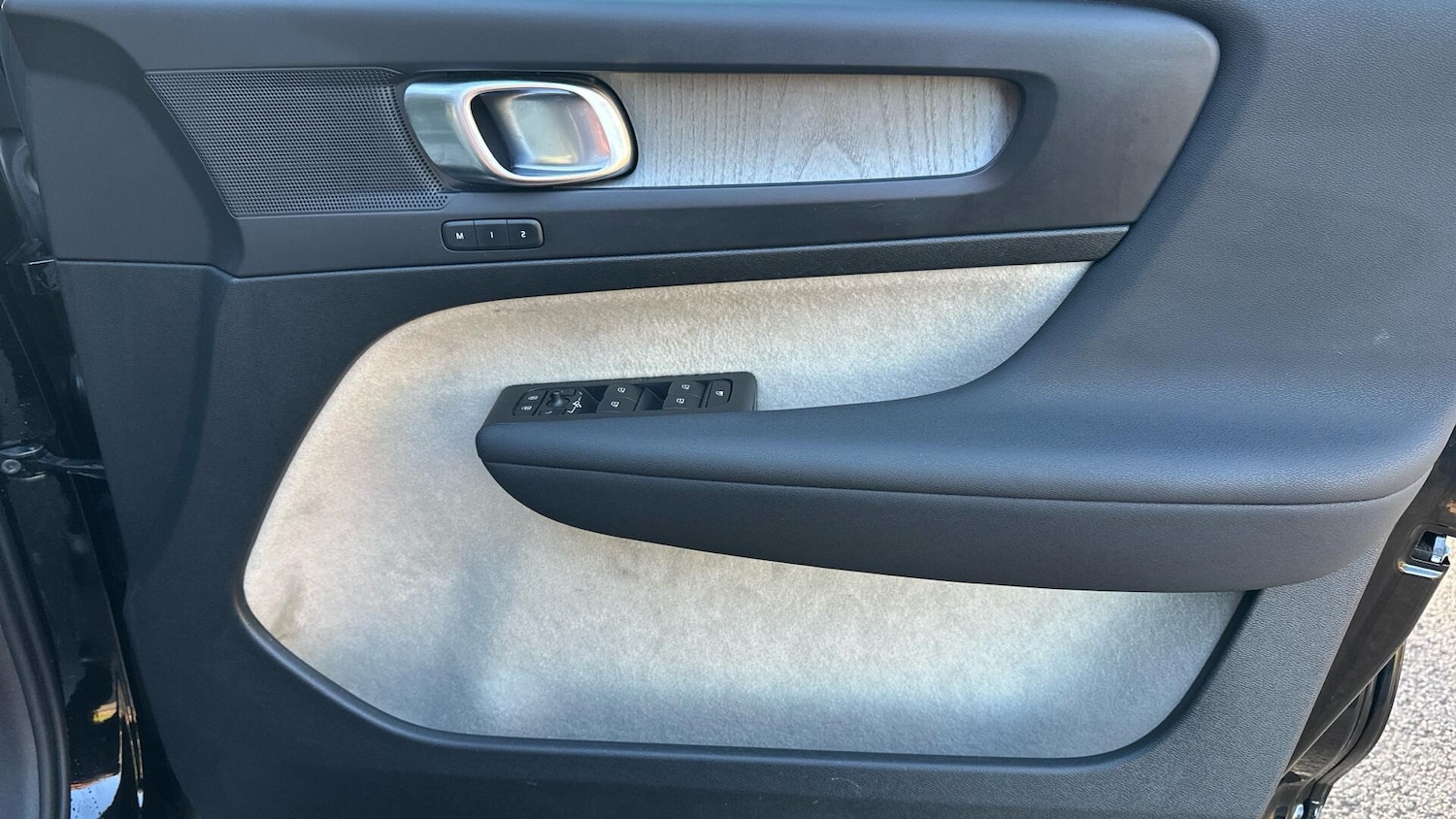 Used Volvo XC40 2020 for sale - 76771922: Photo 29