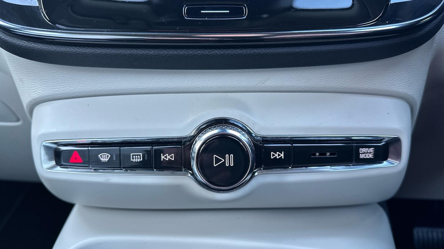 Used Volvo XC40 2020 for sale - 76771922: Photo 49