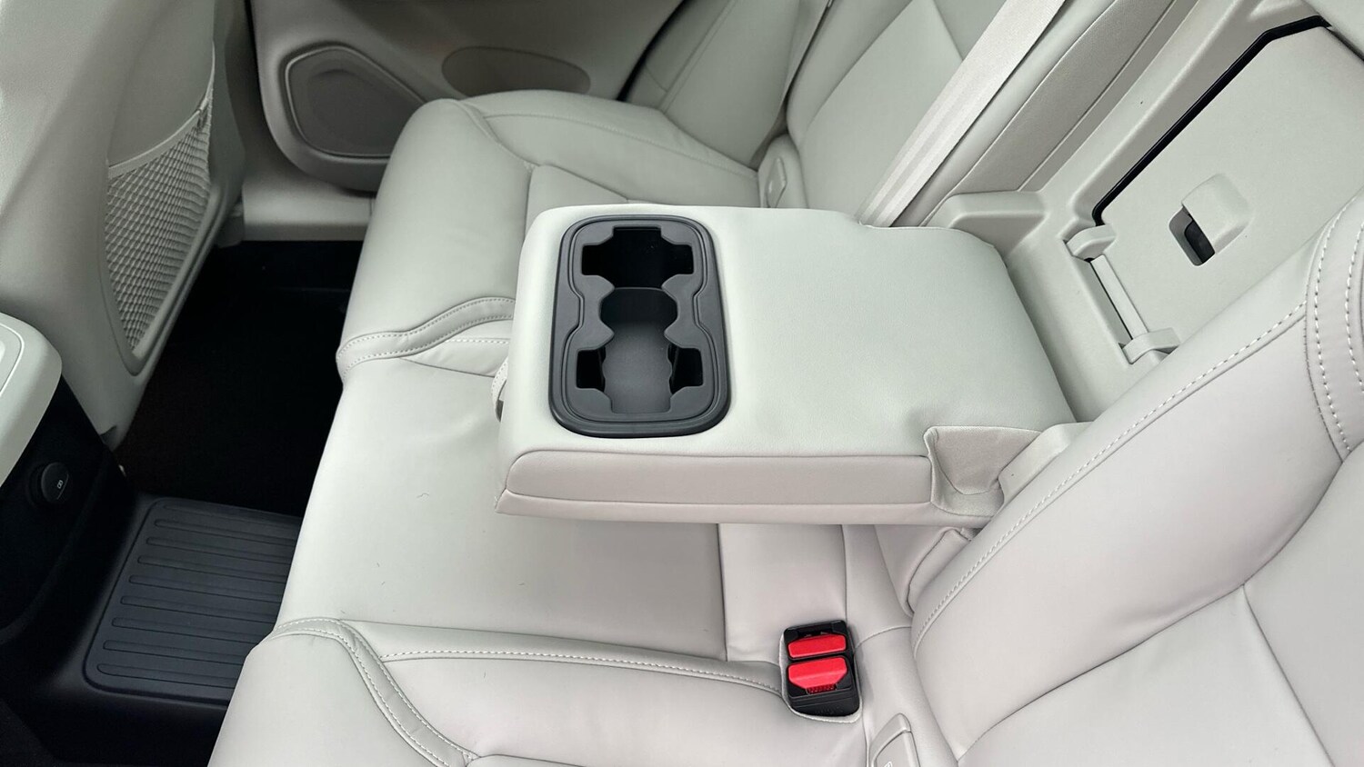 Used Volvo XC60 2026 for sale - 77484235: Photo 24