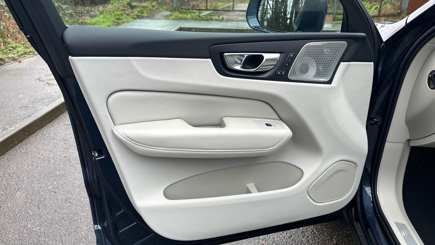 Used Volvo XC60 2026 for sale - 77484235: Photo 32