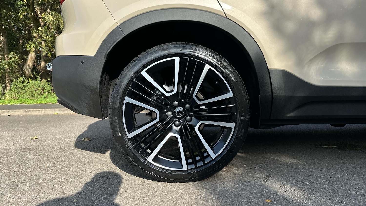 Used Volvo XC40 2025 for sale - 76337796: Photo 36