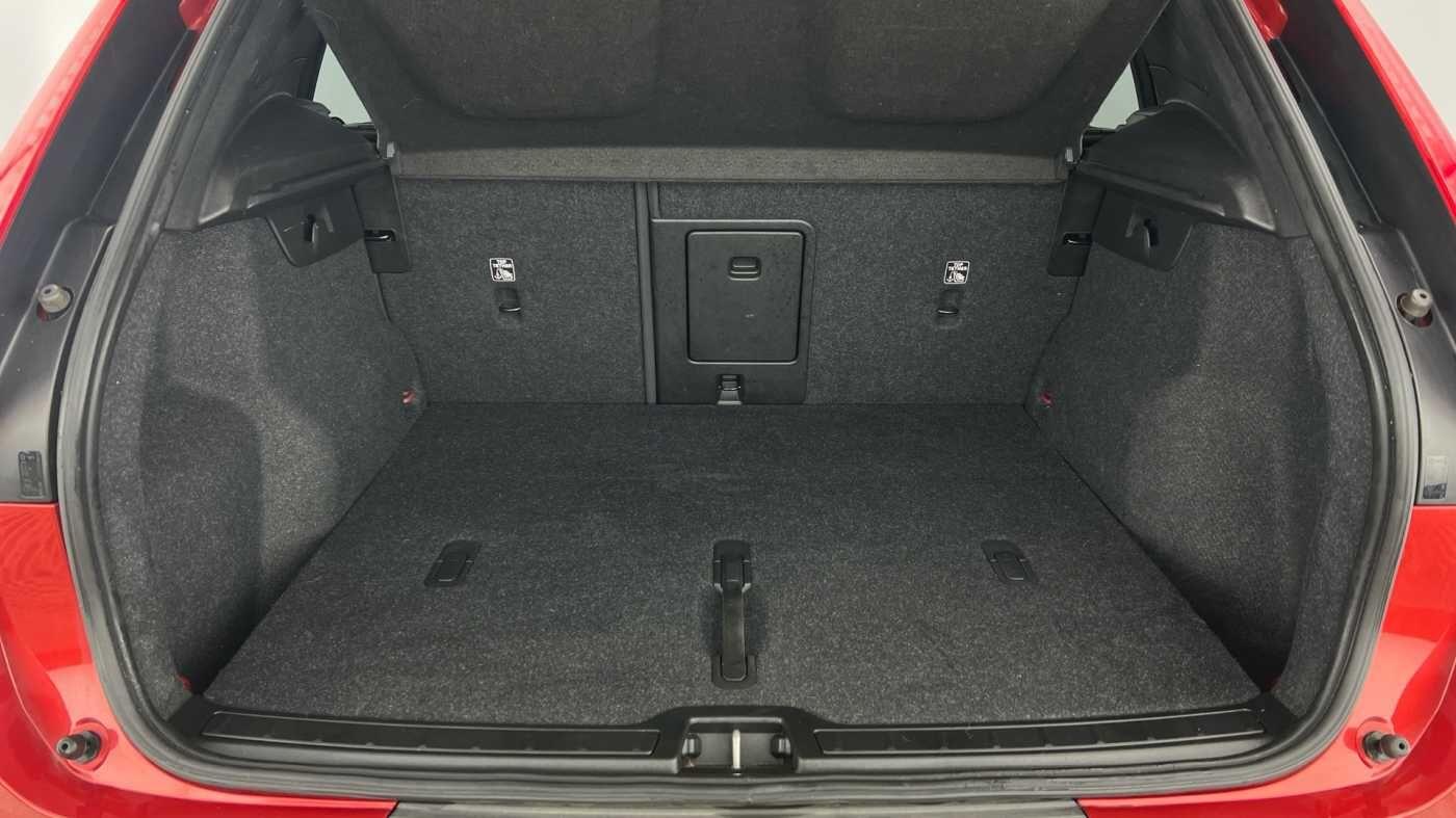 Used Volvo XC40 2021 for sale - 77673008: Photo 5