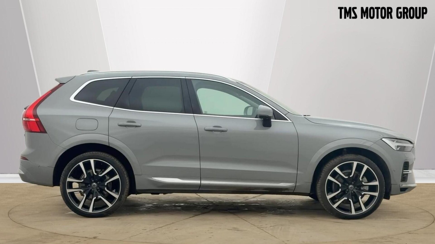 Used Volvo XC60 2025 for sale - 77722516: Photo 2