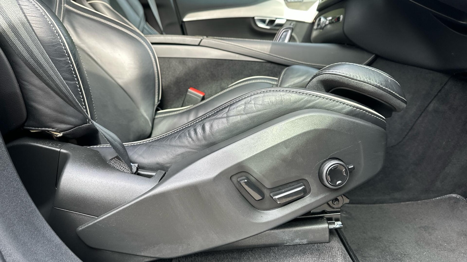 Used Volvo XC90 2021 for sale - 76527959: Photo 16