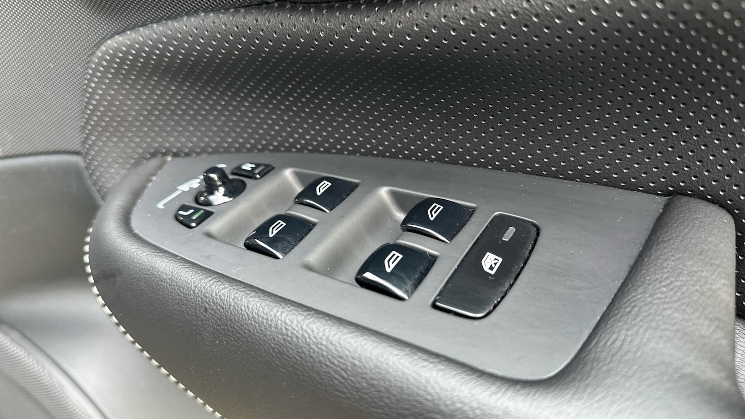 Used Volvo XC90 2021 for sale - 76527959: Photo 24