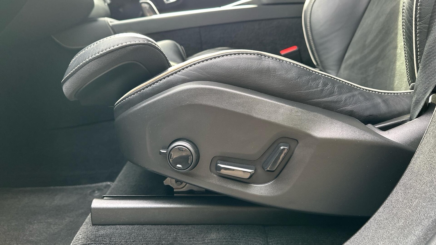 Used Volvo XC90 2021 for sale - 76527959: Photo 29