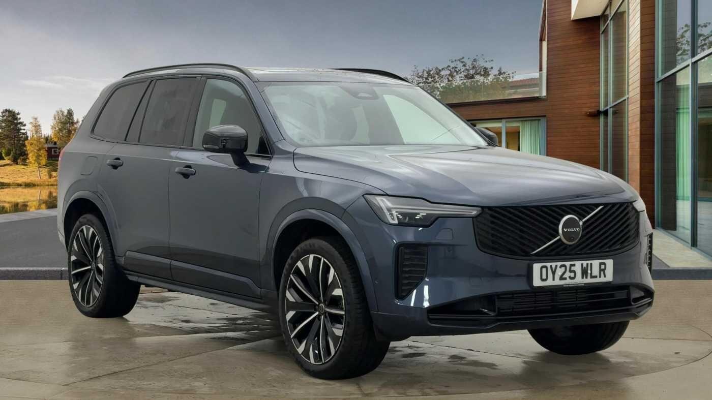 Used Volvo XC90 2025 for sale - 76918651: Photo 1