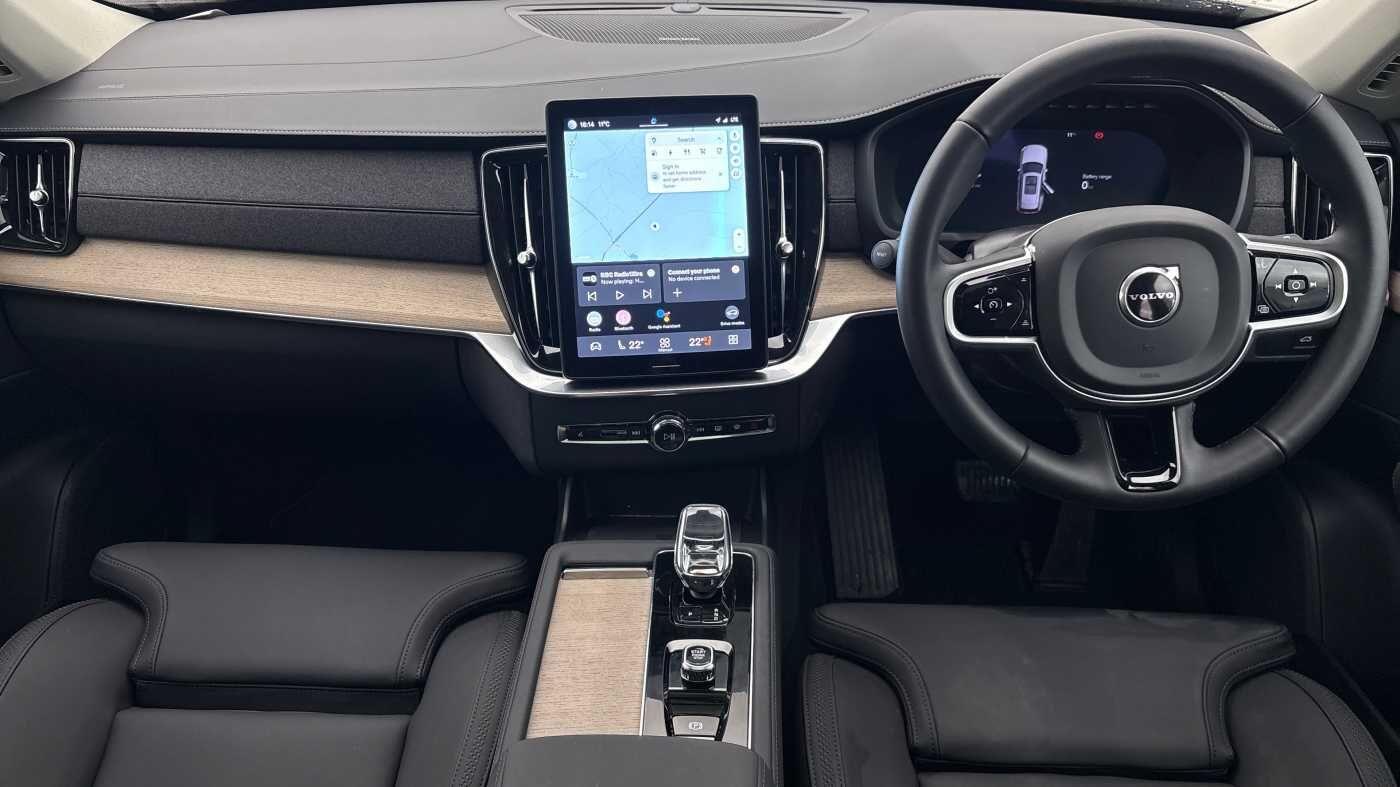 Used Volvo XC90 2025 for sale - 76918651: Photo 10