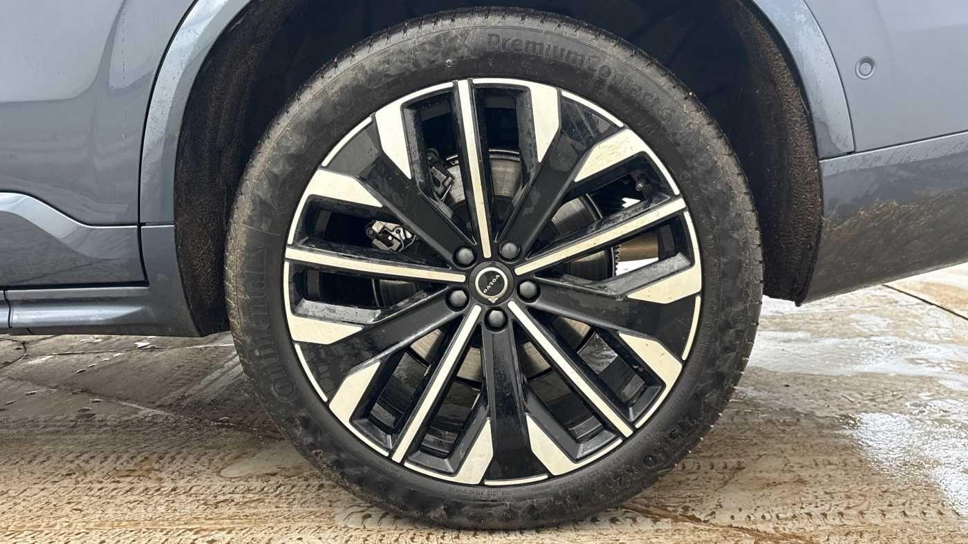 Used Volvo XC90 2025 for sale - 76918651: Photo 16