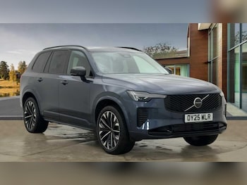 2025 (25) - 2.0 T8 PHEV Plus Dark 5dr AWD Geartronic