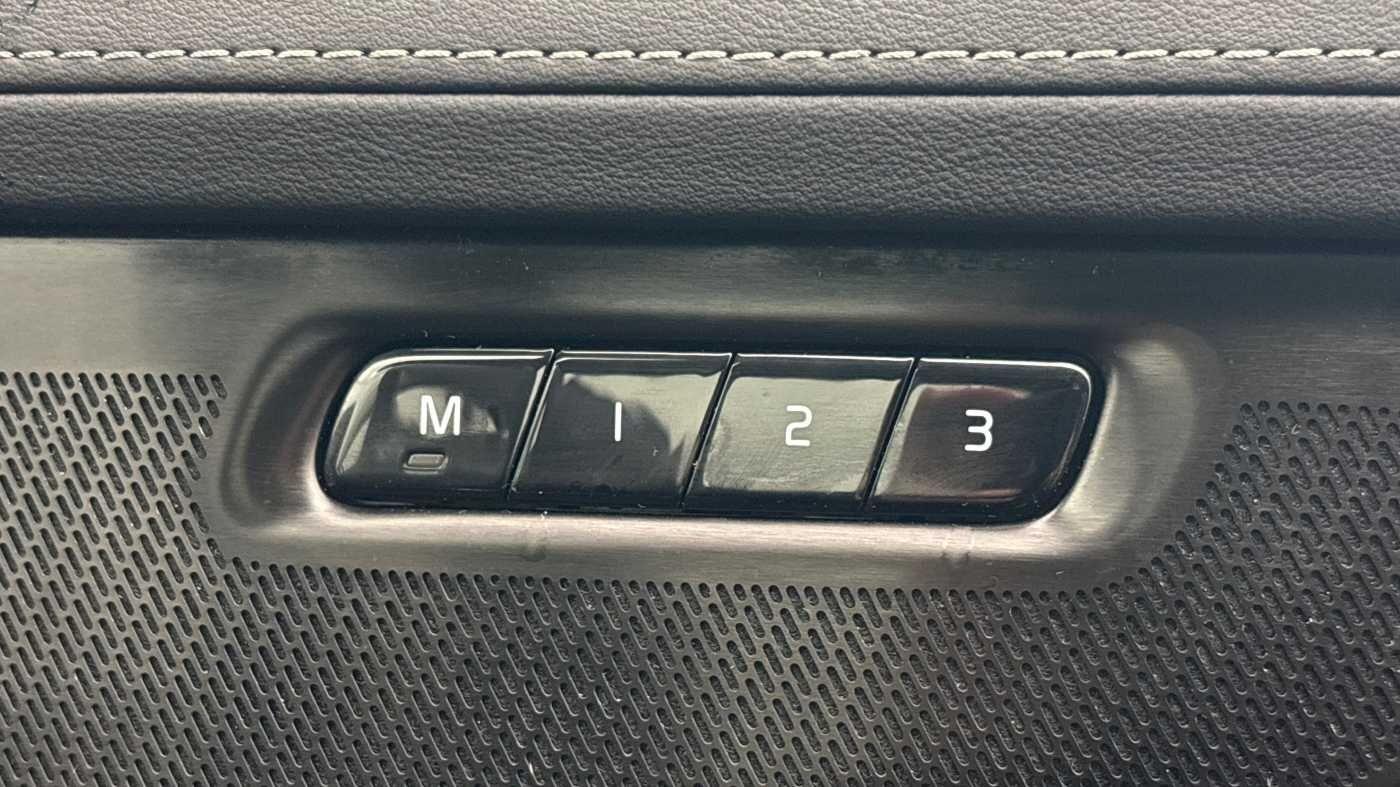 Used Volvo XC90 2025 for sale - 76918651: Photo 26