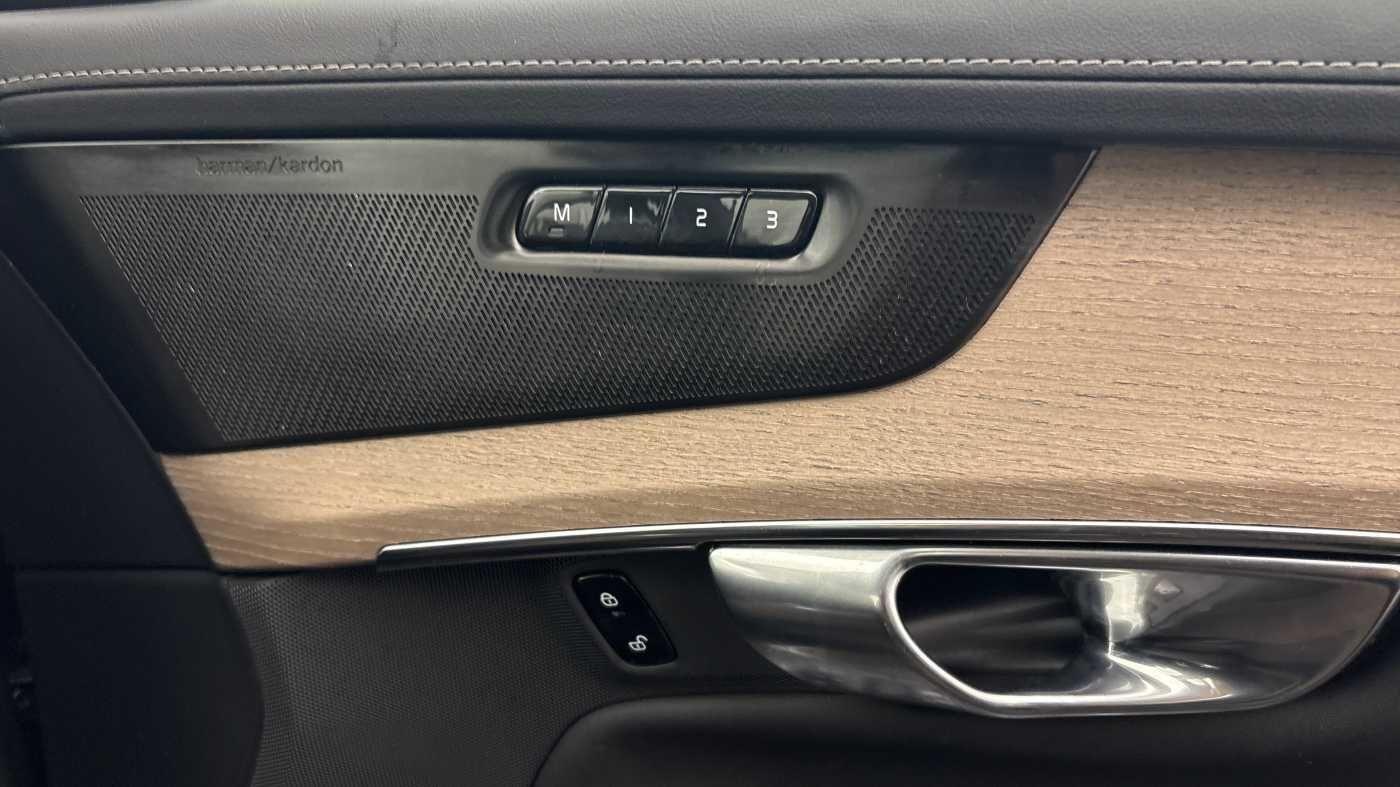 Used Volvo XC90 2025 for sale - 76918651: Photo 27