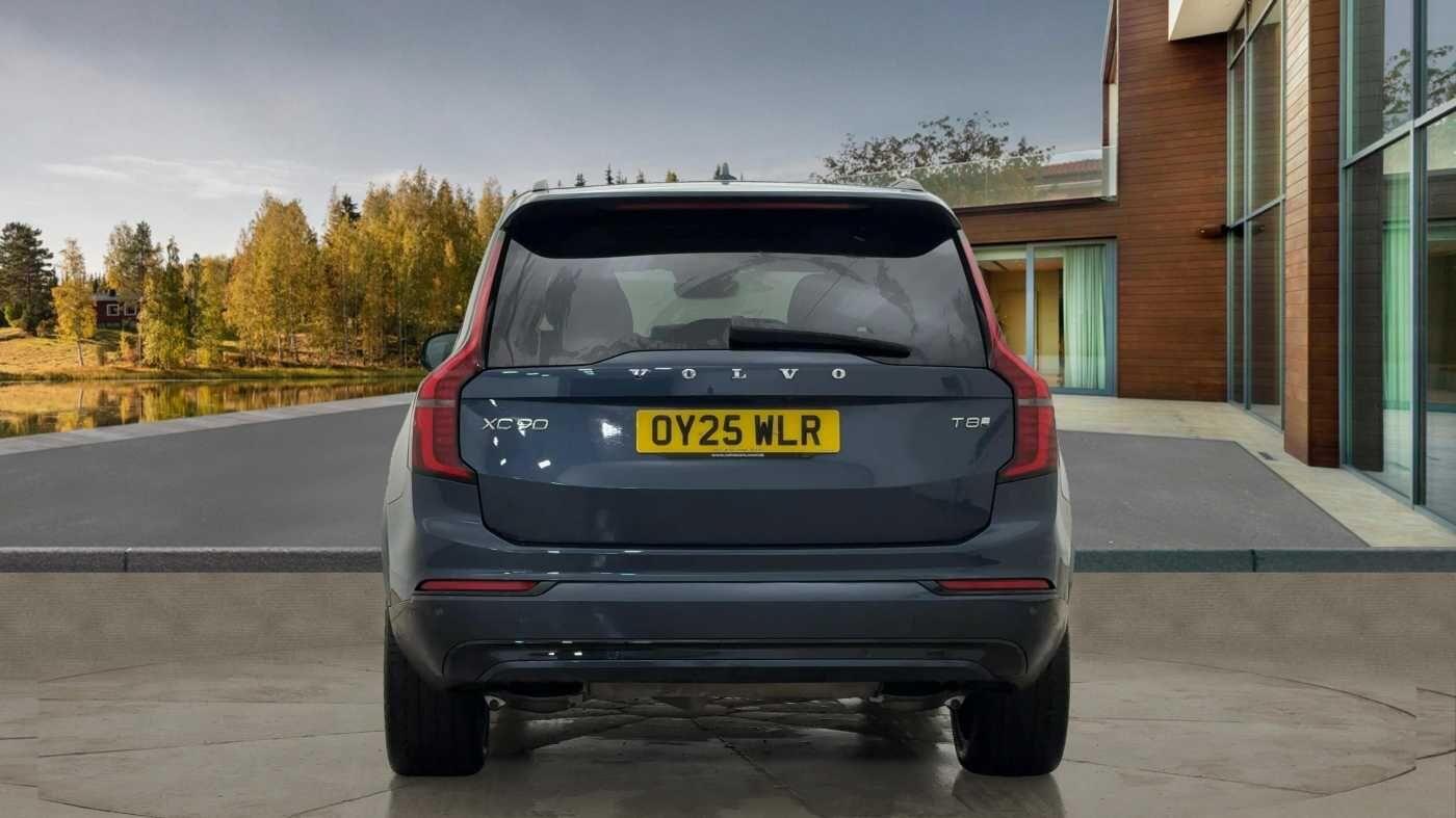 Used Volvo XC90 2025 for sale - 76918651: Photo 3