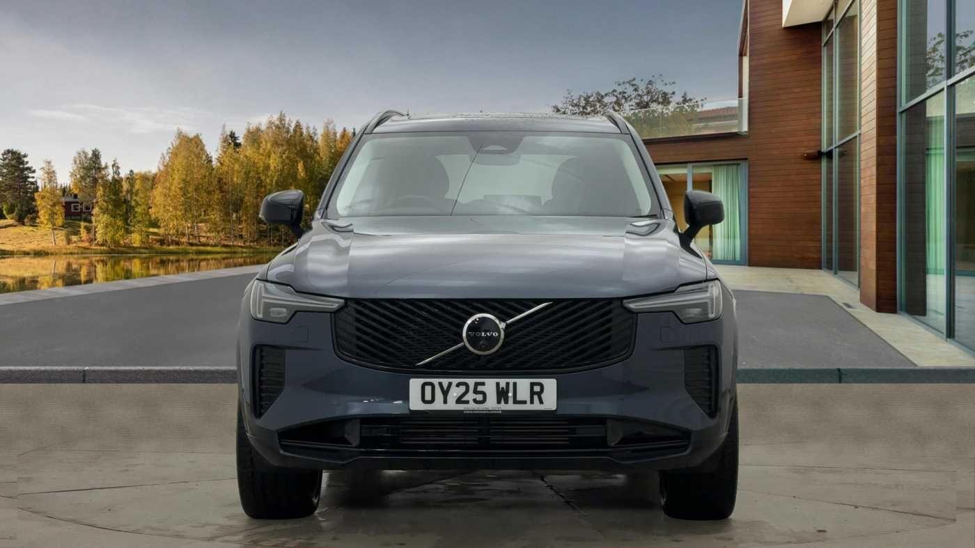 Used Volvo XC90 2025 for sale - 76918651: Photo 8
