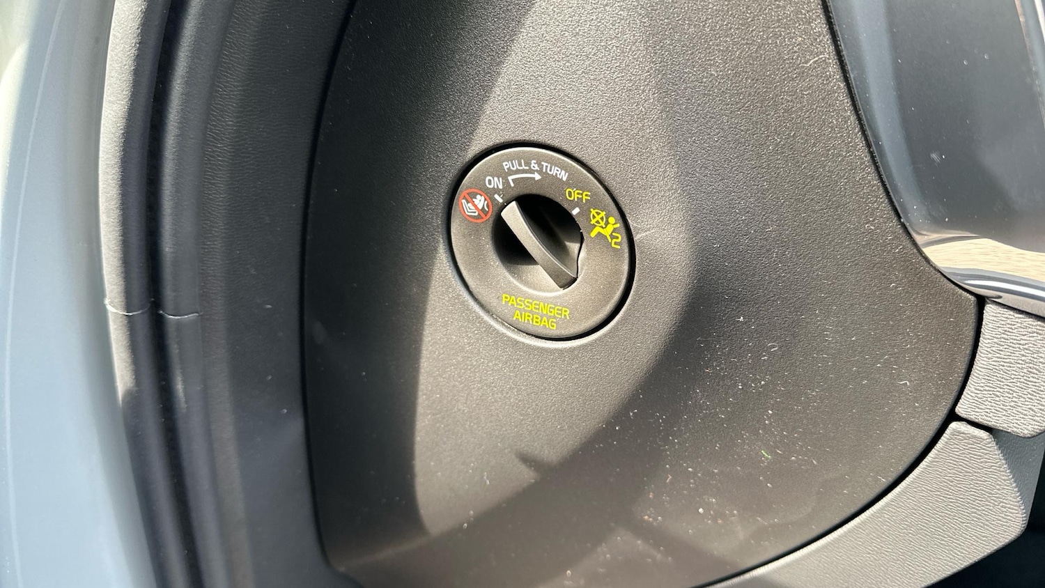 Used Volvo XC60 2025 for sale - 77039801: Photo 25