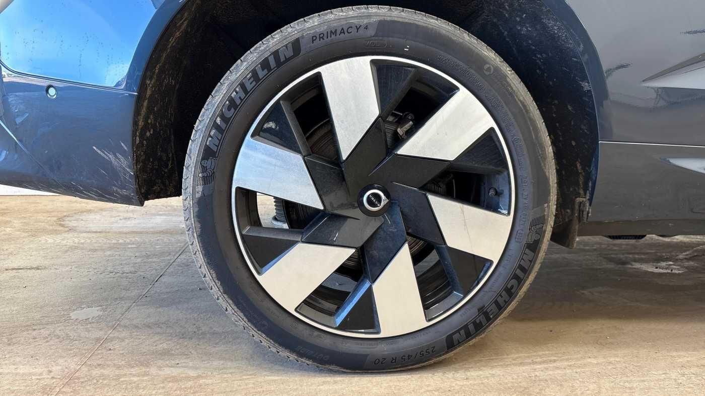 Used Volvo XC60 2023 for sale - 77672904: Photo 20