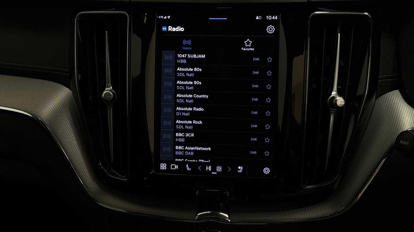 Used Volvo XC60 2023 for sale - 77672904: Photo 37